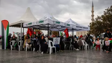 Eminönü'nde Gazze için Nöbet Eylemi