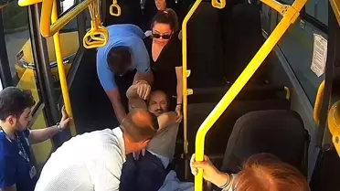Karabük'te Minibüs Şoföründen Örnek Davranış