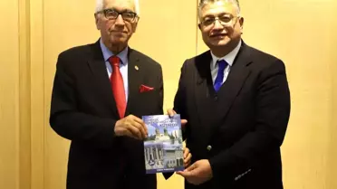 Rektör Kızıltoprak'tan Gazeteciliğe Vurgu