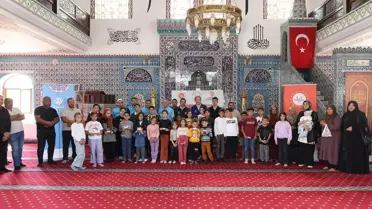 TDV'den Depremzedelere Alışveriş Kartı