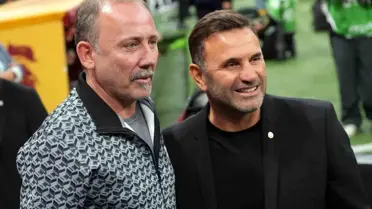 Galatasaray - Beşiktaş Mücadelesi Başladı