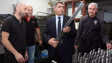 Düzce Valisi Tüfek Üretim Merkezini Ziyaret Etti