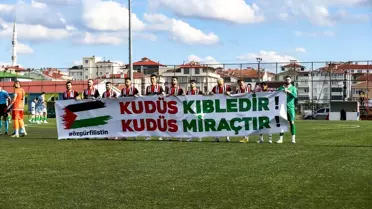 Futbolcular Filistin'e Destek Verdi