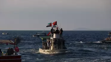 Yalova'da denizciler Filistin ve Küresel Sumud Filosu'na destek için Marmara'ya açıldı