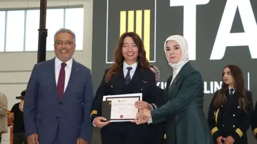 Bakan Göktaş, Kadın Pilotları Gururla Anımsadı