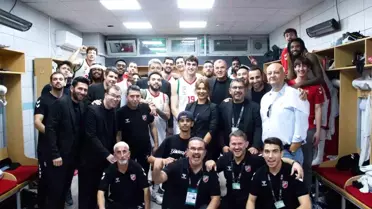 Karşıyaka, Merkezefendi'yi Yenerek İlk Galibiyetini Aldı