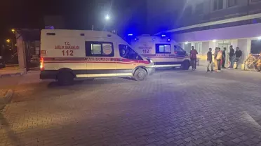 Kurtalan'da Minibüs- Ticari Araç Çarpıştı
