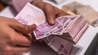 Emeklilik yaşı değişiyor mu? Nihat Zeybekçi'den çok konuşulacak çıkış