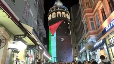 Galata Kulesi'nde Filistin Bayrağı