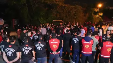Süper Lig ekibi karıştı! Taraftarlar tesisi bastı