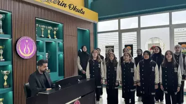 İstanbul'da okullardaki farkındalık etkinliğinde Gazze'ye yönelik saldırılar maketlerle anlatıldı