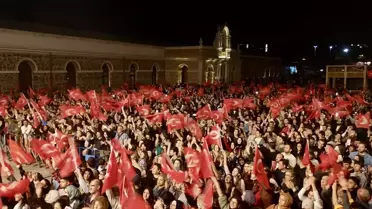 İstanbul'un Kurtuluşu İçin Kutlama