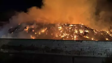 Delice'de 600 Ton Saman Balyası Yandı