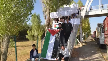 Muş'ta Öğrencilerden Filistin Protestosu