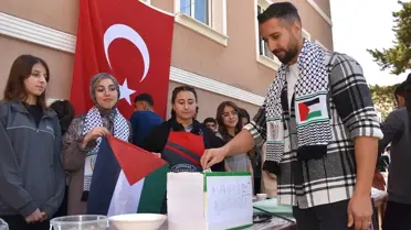 Van'da Okullardan Gazze İçin Yardım Kermesi