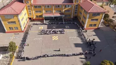 Erciş'te Öğrenciler Gazze İçin Farkındalık Etkinliği Düzenledi