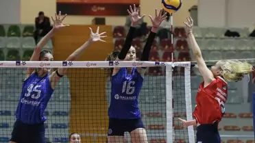 Bahçelievler Belediyespor Kupa Voley'de Galip