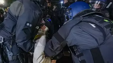 Berlin'de Filistin Gösterisine Polis Müdahalesi