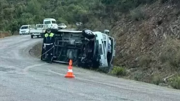 Mersin'de Tarım İşçilerini Taşıyan Minibüs Devrildi