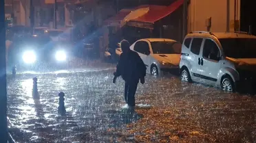 Sinop'ta Sağanak Hayatı Olumsuz Etkiledi