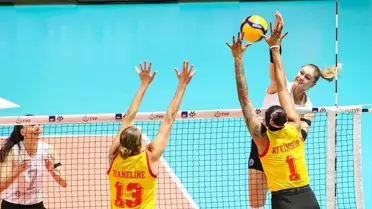Göztepe, Kupa Voley'de Aydın'ı 3-2 Geçti