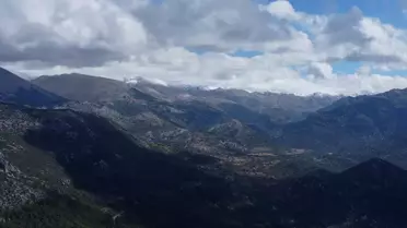 Sıcağıyla meşhur ilimize mevsimin ilk karı düştü