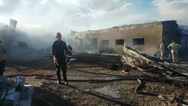 Ardahan'da Ahır Yangını: 23 Hayvan Telef Oldu