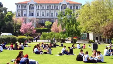 Dünyanın en iyileri belli oldu! İlk 500'de Türkiye'den 4 üniversite var