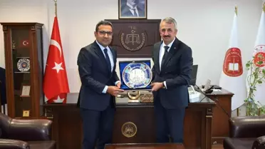 Vali Sezer'den İdare Mahkemesi Başkanı Ayna'ya Ziyaret