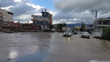 Hatay'da Sağanak ve Rüzgar Etkisi