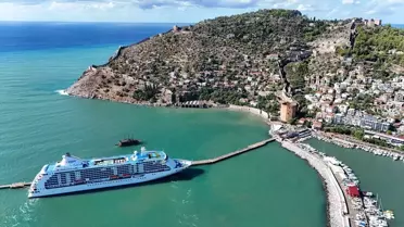 Seven Seas Voyager Alanya'ya Ulaştı