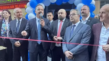 Ağıralioğlu Artvin'de Parti Binasını Açtı
