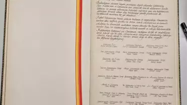 Galatasaray Lisesi'nden Özbek'e Teşekkür