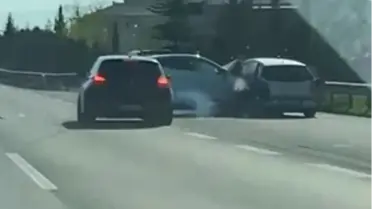 Kocaeli'de Bebekli Araca Kazalı Sıkıştırma