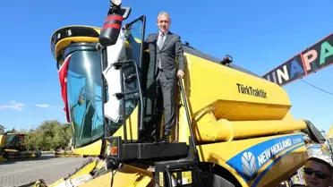 Mardin'de 30 Biçerdöver Kooperatiflere Teslim Edildi