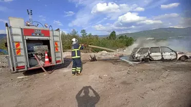 Niksar'da Otomobil Yangını