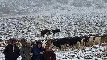 Feke'de Kar Yağışı, Yaylada Mahsur Kalanı Kurtarıldı