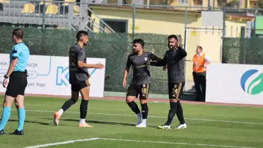 Aliağa FK, Yeni Malatyaspor'u 8-1 yendi
