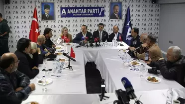 Ağıralioğlu Erzurum'da Parti Binasını Açtı