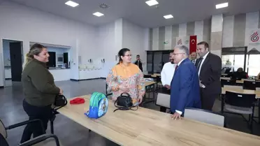 Büyükkılıç'tan Engelsiz Yaşam Merkezine Ziyaret