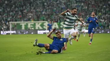 Bursaspor, Menemen FK'yı 3-0 yenerek galip geldi
