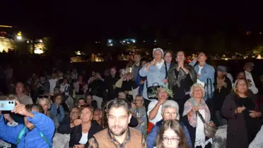 Didim Zeytin Festivali'nde Zeytinyağı Tadım Rekoru Tazelendi