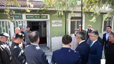 Vali Sezer'den Camii İncelemesi