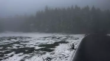 Bolu'da Kayak Merkezlerine Kar Yağıyor