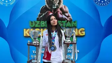 Elif Ceren Uzunçakmak, Kick Boks Dünya Kupası'nda İki Kez Şampiyon Oldu