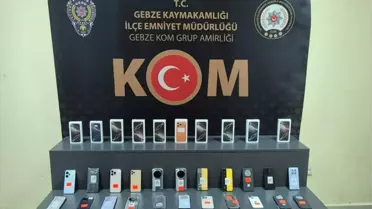 Gebze'de 47 Kaçak Telefon Ele Geçirildi