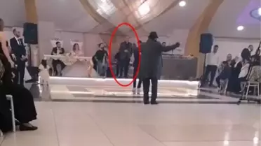 Düğün sırasında kalp krizi geçiren sanatçı hayatını kaybetti