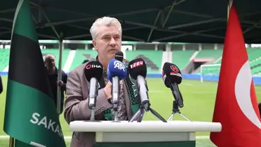 Sakaryaspor'da Başkan Kıratlı ile Devam