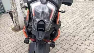 Motosiklete Polis Sireni Takana Cezalı İşlem