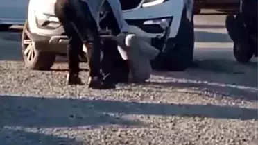 Hatay'da Sokak Ortasında Dövülen Kişi